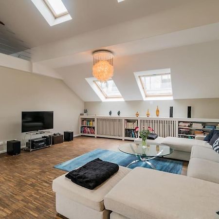 Ruhige Dachwohnung Mit Terrasse Berlin Mitte - Spacious Modern Rooftop Loft In Berlin Mitte מראה חיצוני תמונה