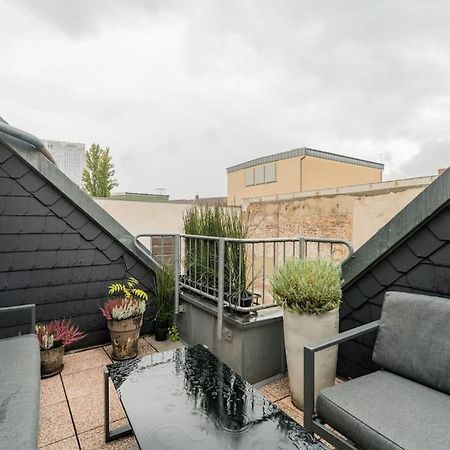Ruhige Dachwohnung Mit Terrasse Berlin Mitte - Spacious Modern Rooftop Loft In Berlin Mitte מראה חיצוני תמונה